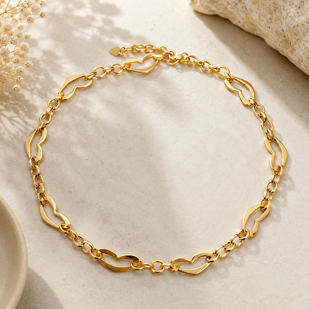 Oval Chain With Heart Accent Necklace