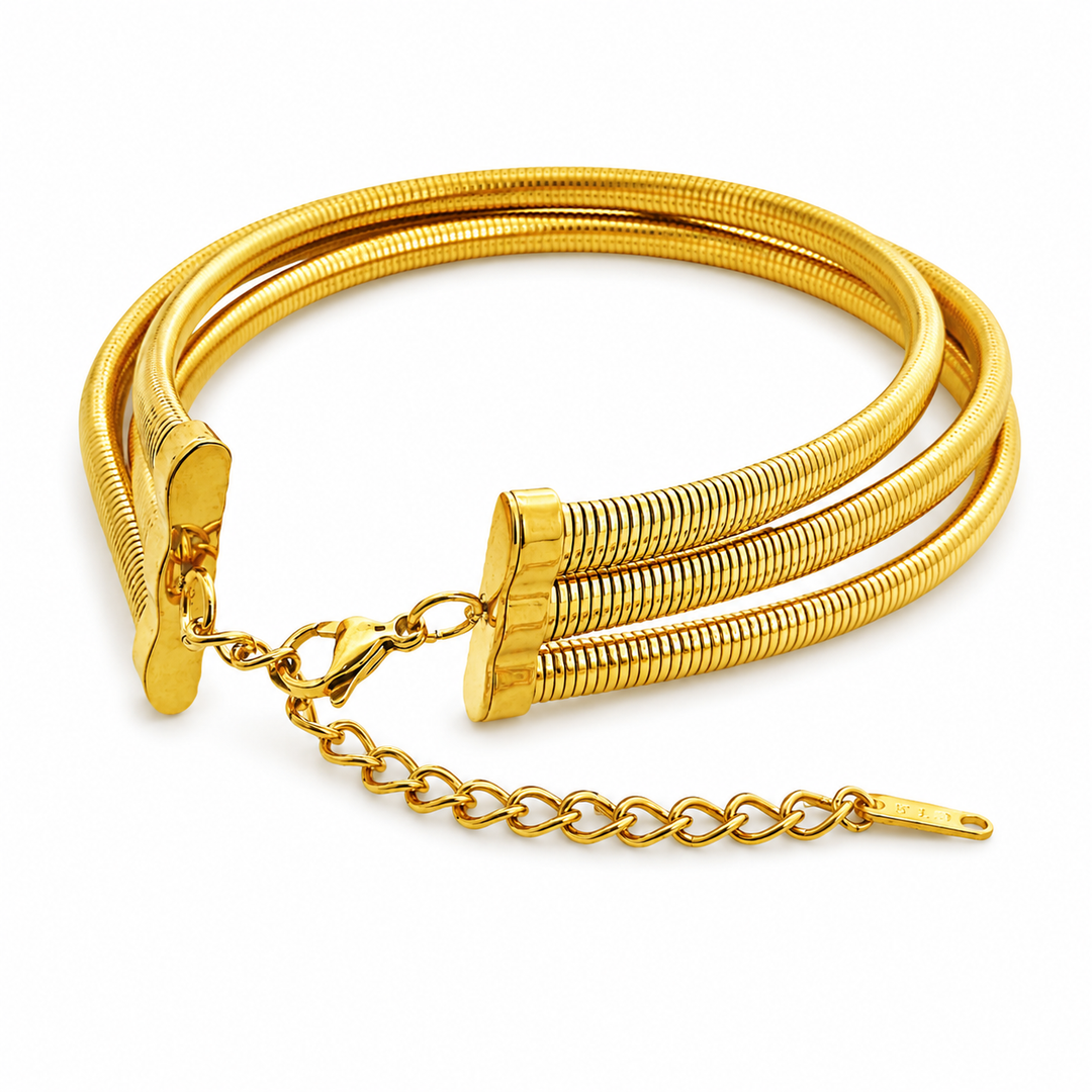 Semi Stretch Triple Choker