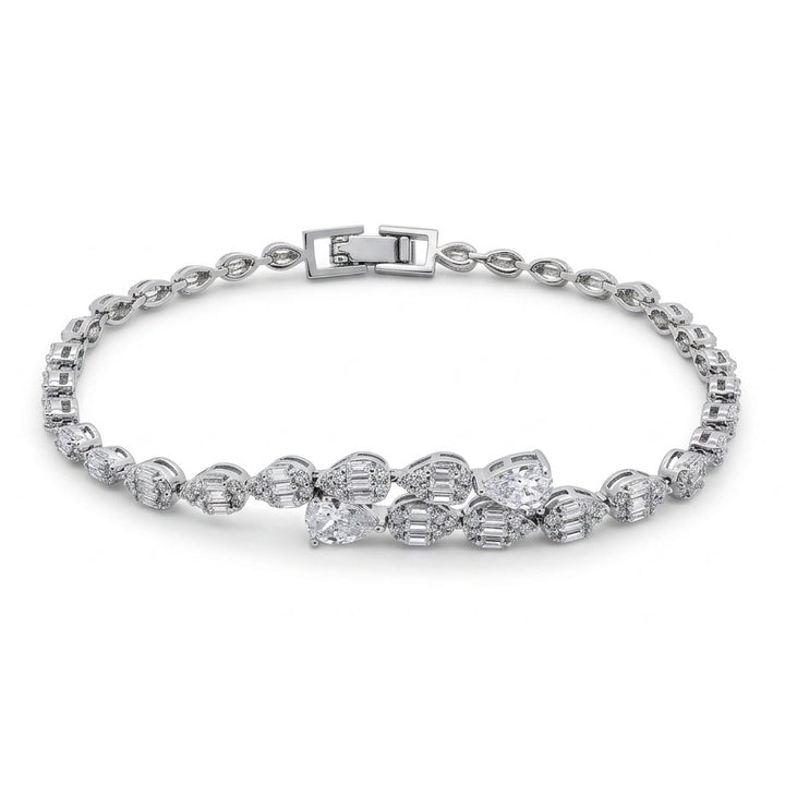 Graduated Pear shaped Tennis Bracelet