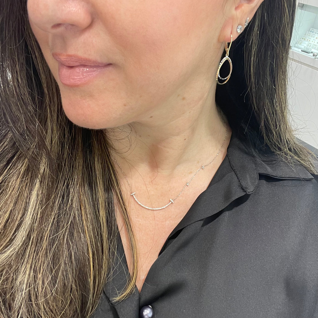 Intertwining Two Tone Leverback