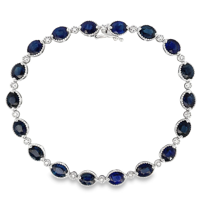 Oval sapphire & diamonds bracelet