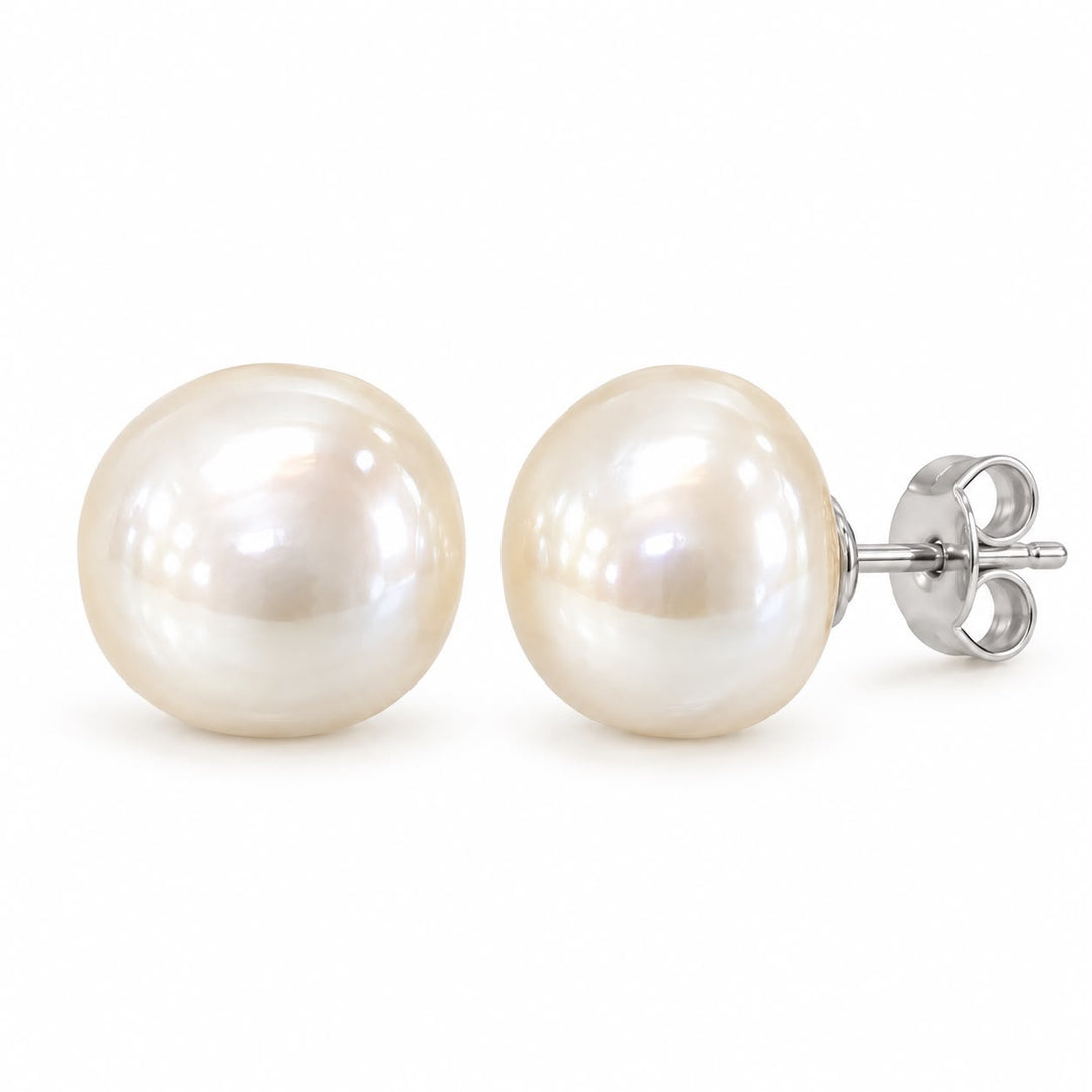 Flat Pearl Studs