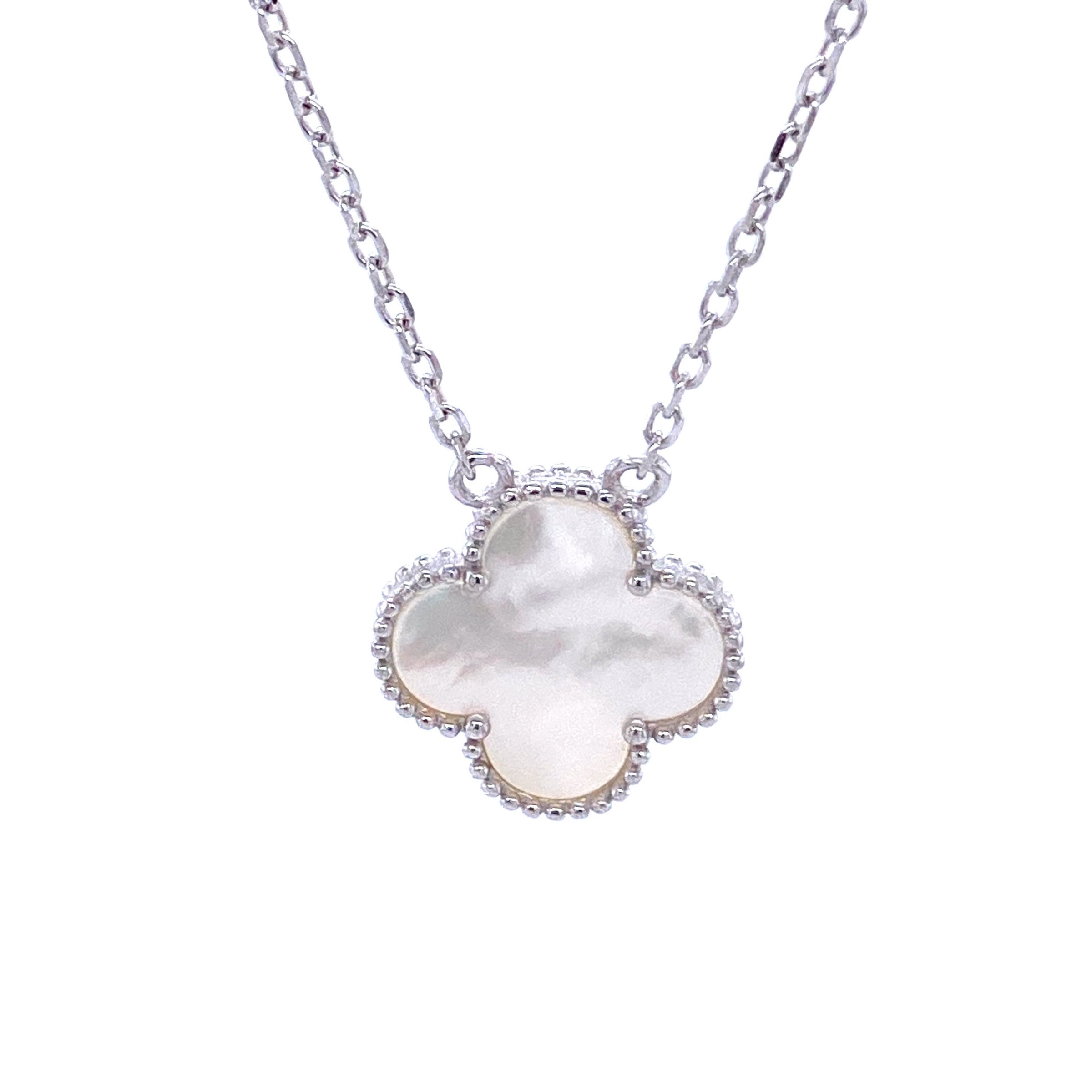 14K Gold Medium Mother-of-Pearl Clover Necklace