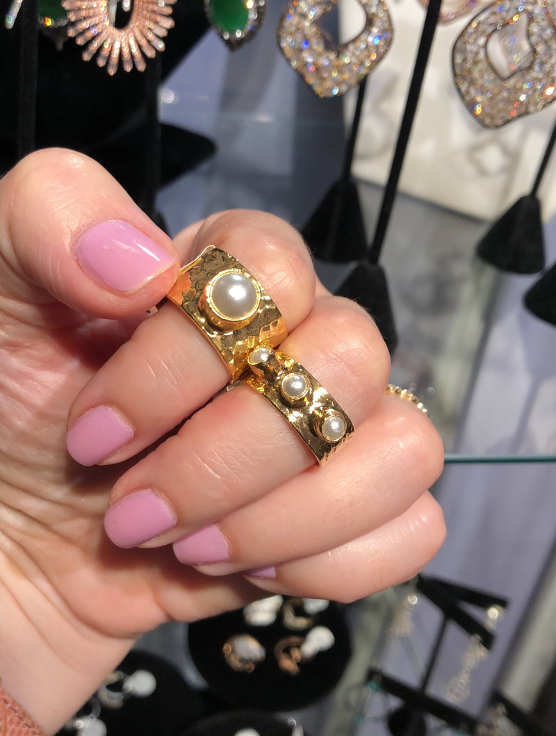 Hammered Brass Ring With Pearl