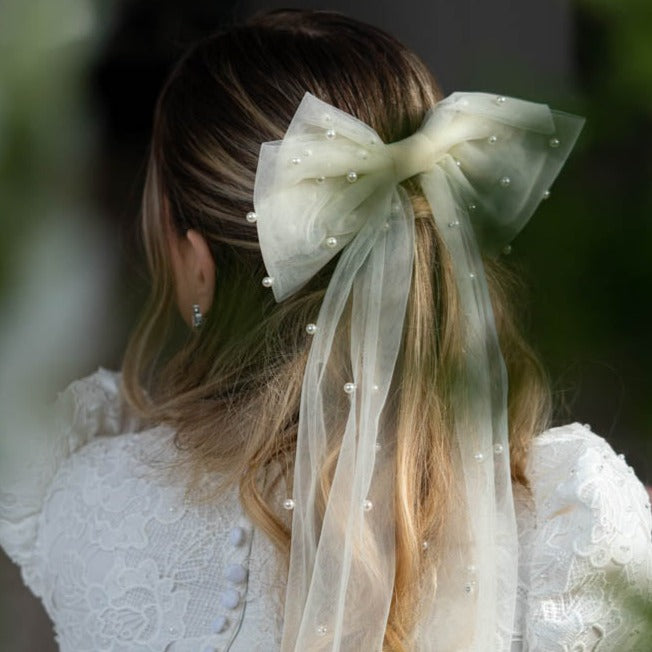 The Emily - Tulle Bow With Pearls