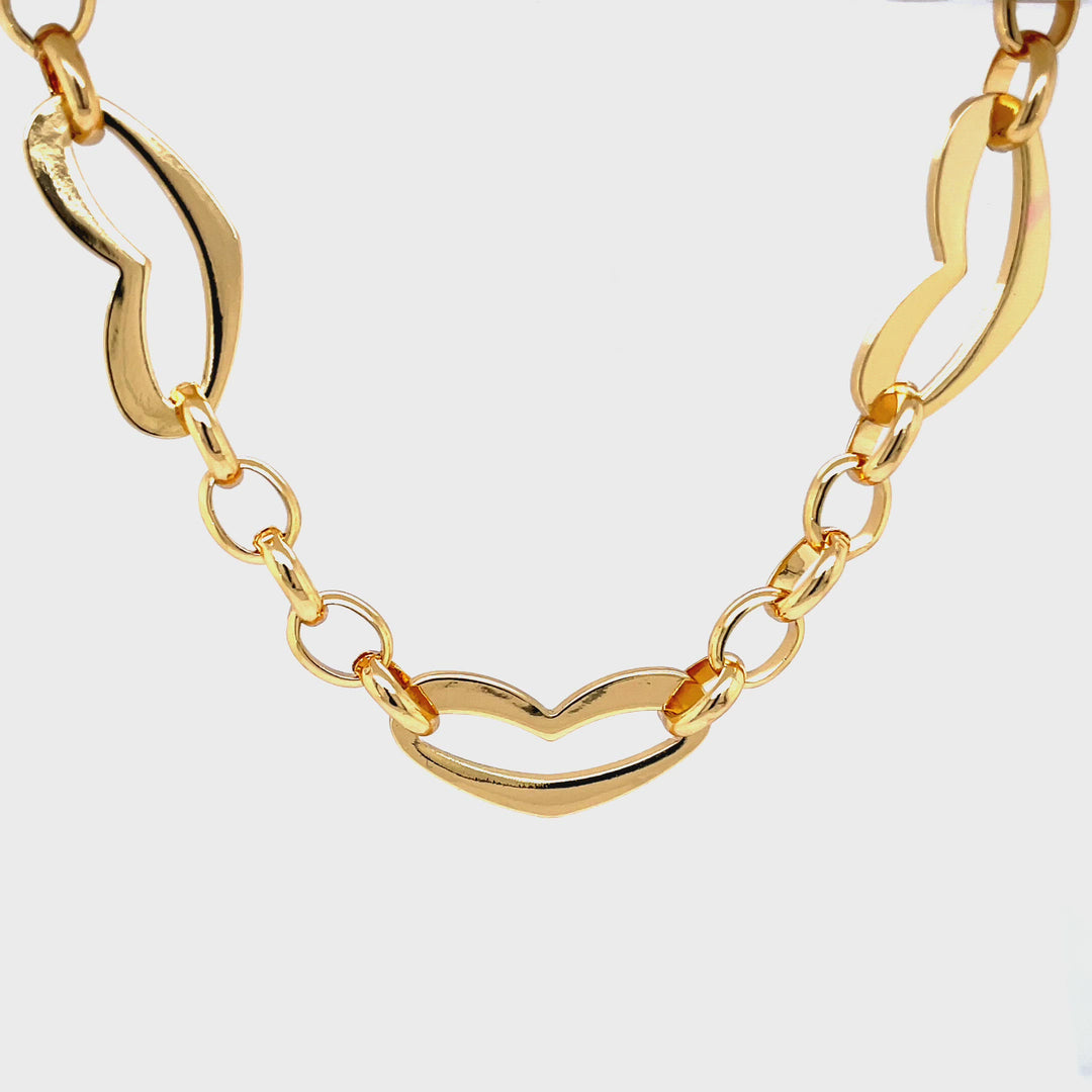 Oval Chain With Heart Accent Necklace