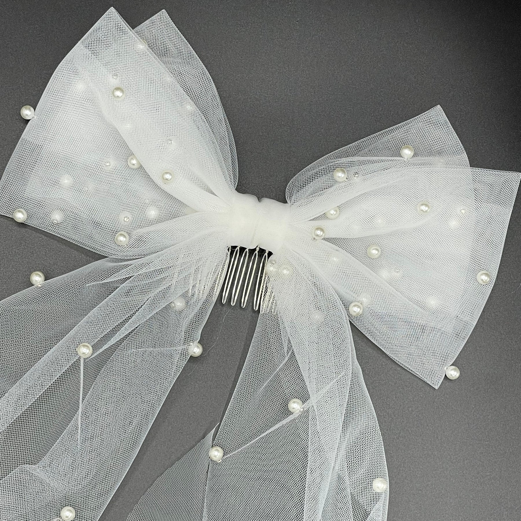 The Emily - Tulle Bow With Pearls – picntell