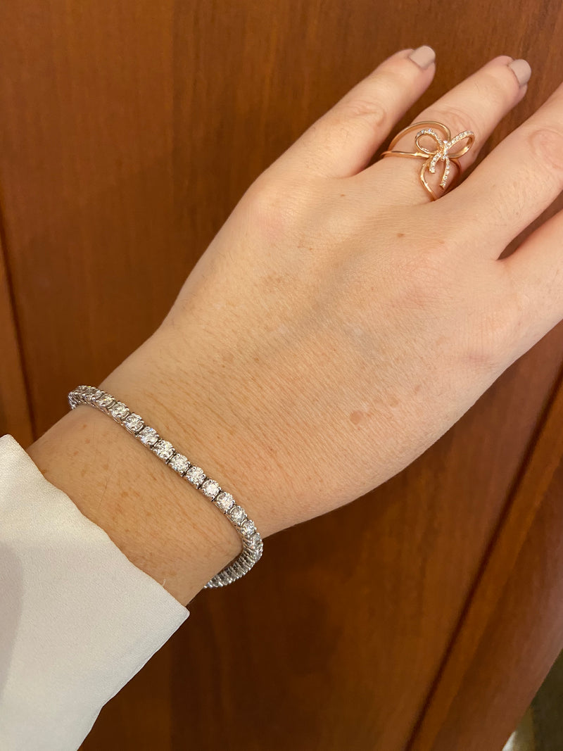 Elegant Diamond Tennis Bracelet