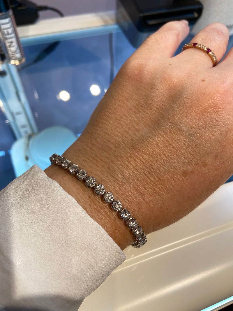 Round Diamond Tennis Bracelet