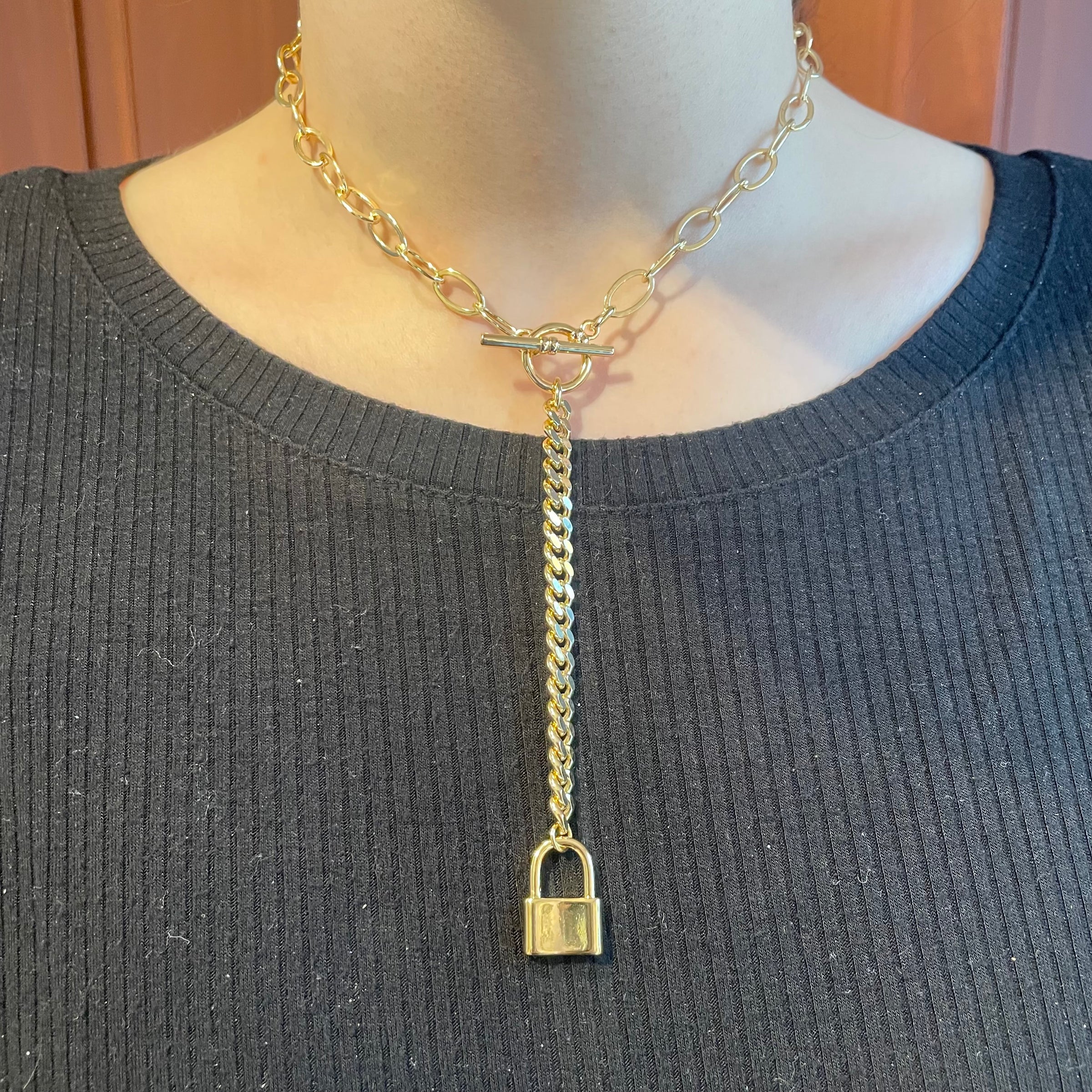 LV Necklace, Lock Necklaces, Gold Jewelry, Gold Necklaces, Hoop