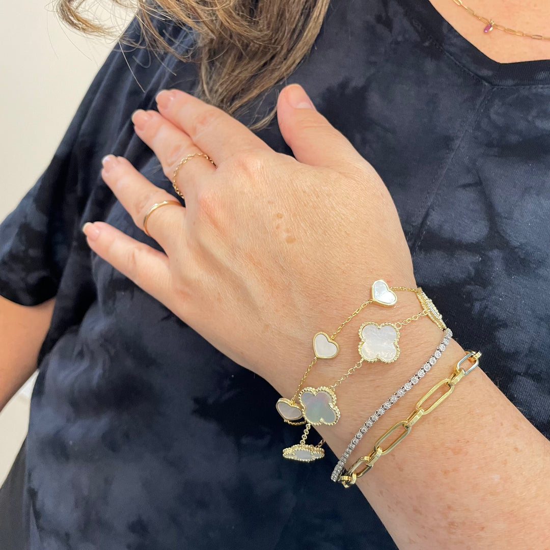 Van cleef 2025 heart bracelet