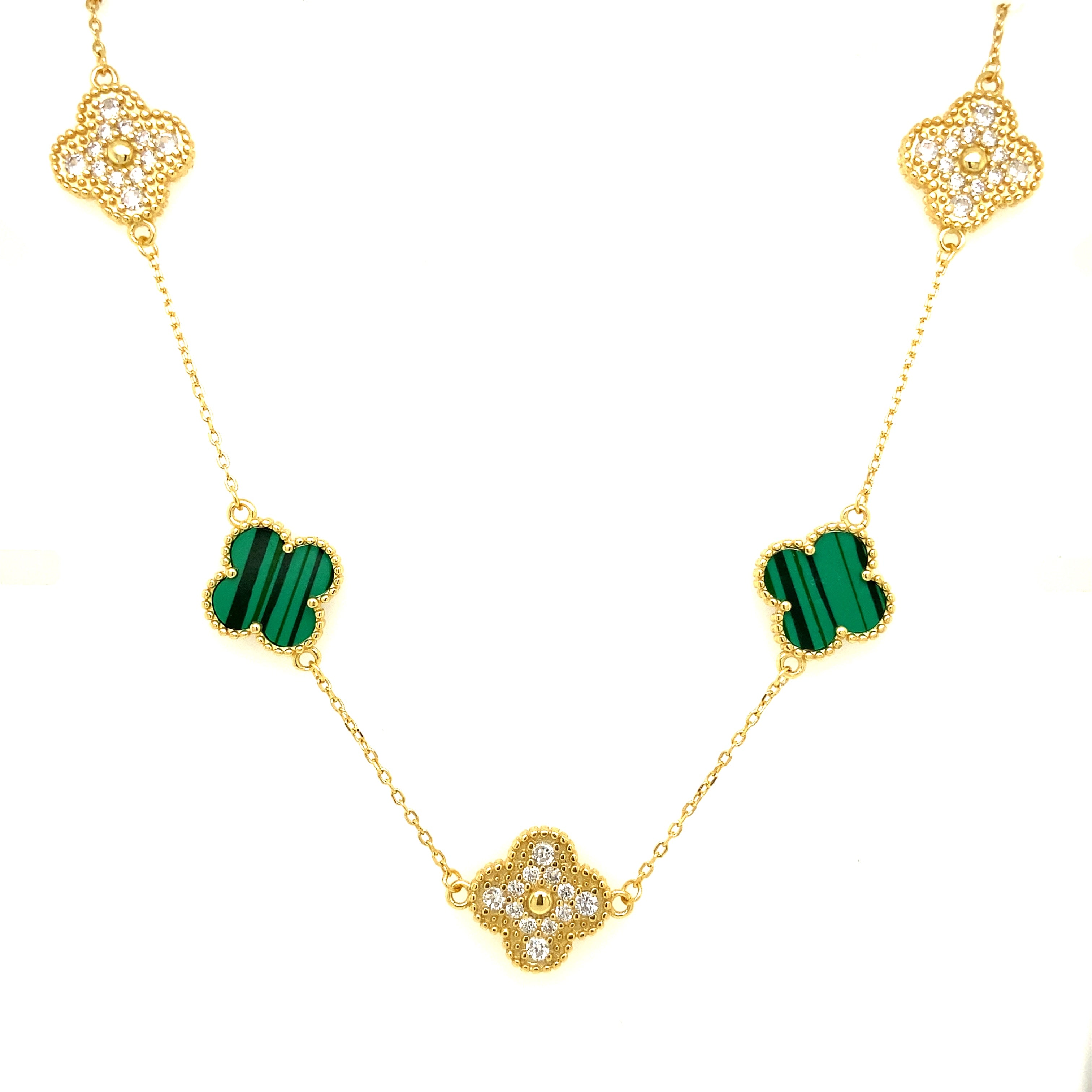 The Timeless Elegance of Clover Necklaces: A Symbolic Embrace of Luck and  Style