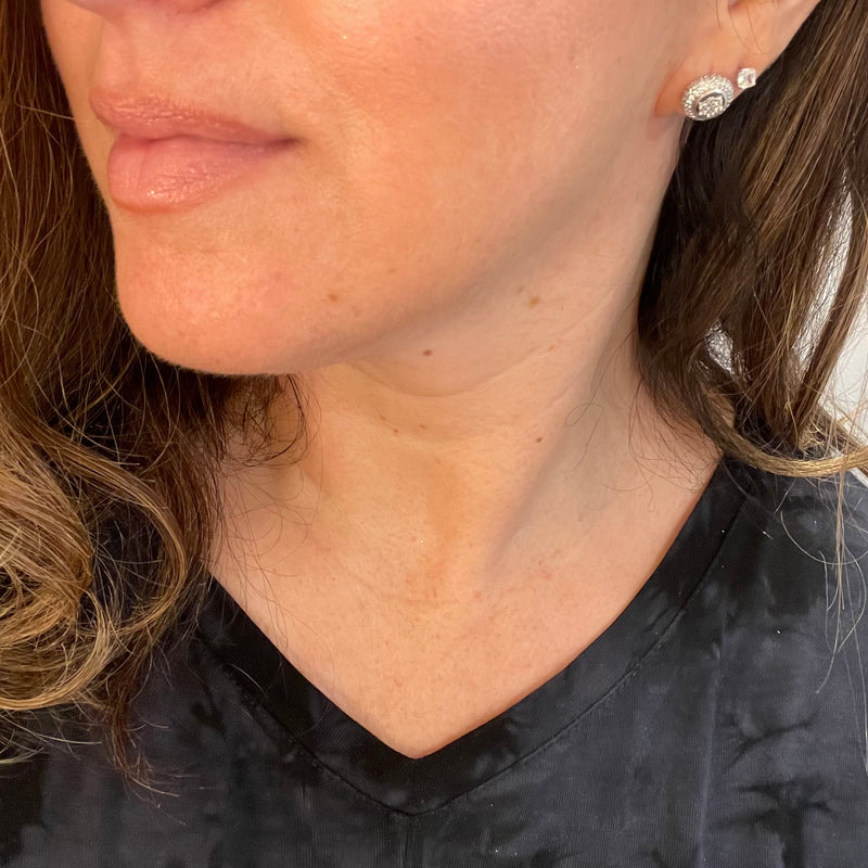 Sparkling Studs With Flower Center